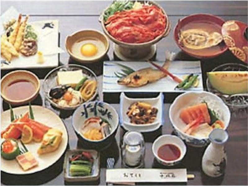 Chikuma Sanpusou Ryokan מראה חיצוני תמונה